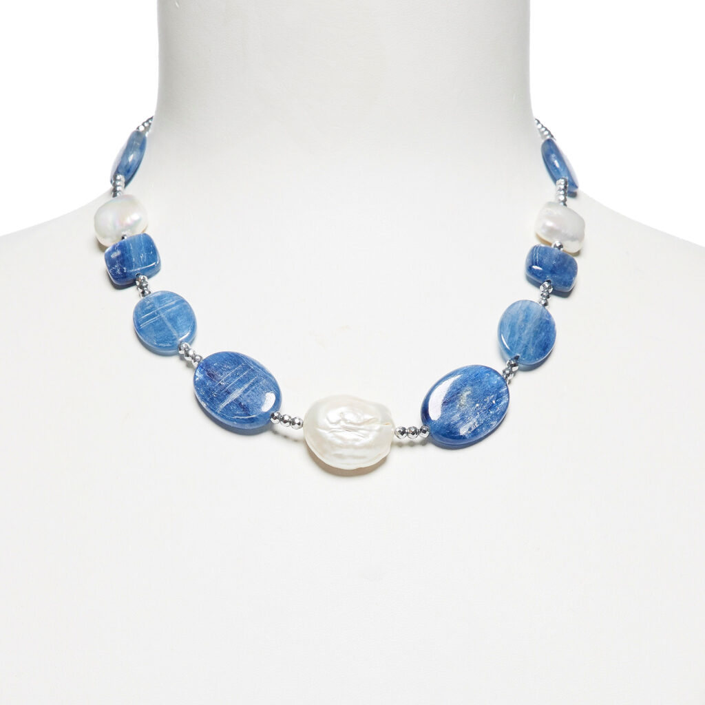 Collana in Cianite, Perle ed Ematite rodiata