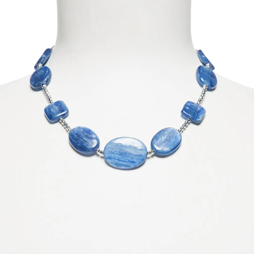 Collana corta in Cianite ed Ematite Rodiata