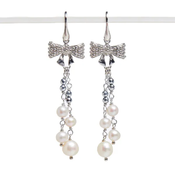 Orecchini in Perle con Elementi in Argento