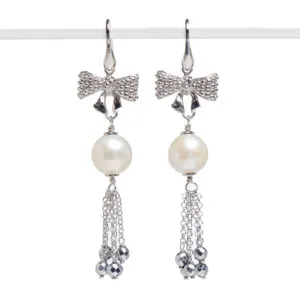 Orecchini in Perle con Elementi in Argento