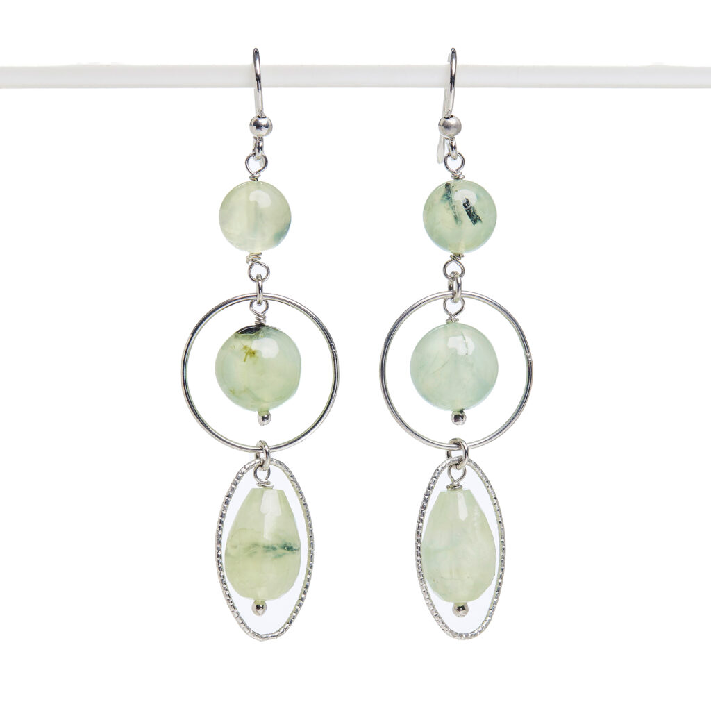 Orecchini in Prehnite ed elementi in Argento