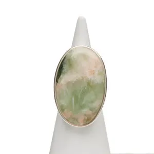 Bague en argent avec Apophyllite
