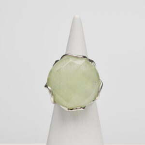 Anello Regolabile in Argento con Prehnite