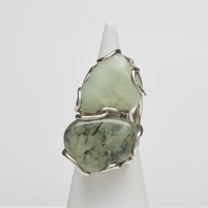 Anello Regolabile in Argento con Prehnite
