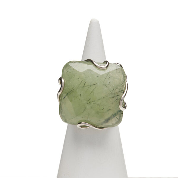 Anello regolabile in Argento con Prehnite