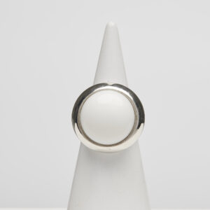 Anello in Argento con Agata Bianca