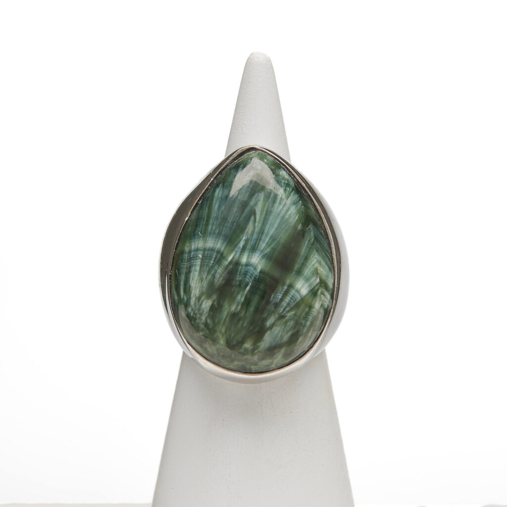 Anello in Argento con Serafinite