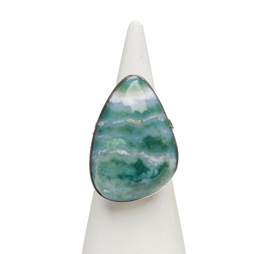 Bague réglable en argent avec agate mousse