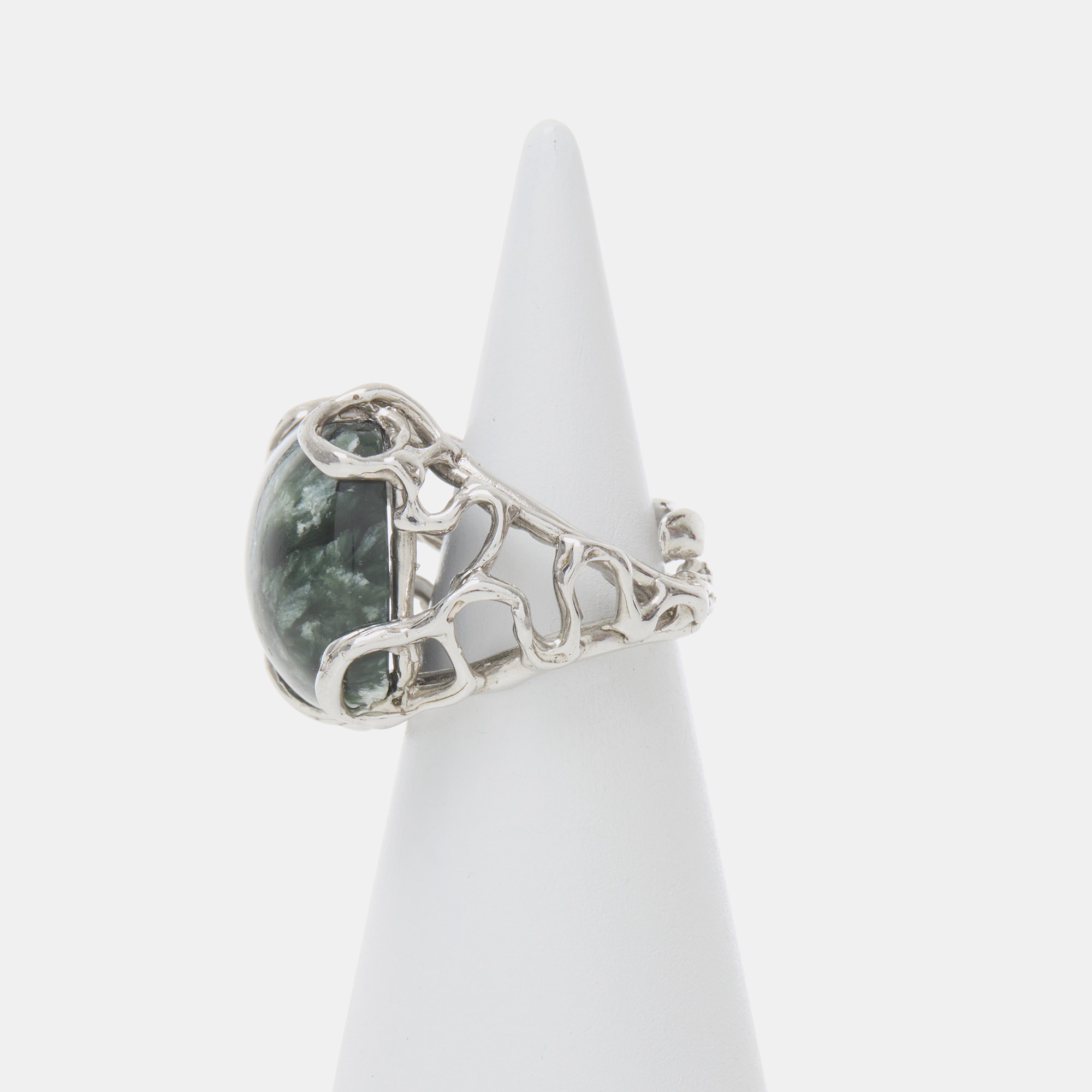 Zilveren verstelbare ring met serafiniet Zilveren verstelbare ring met serafiniet