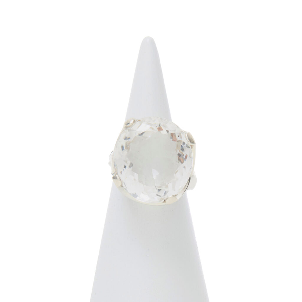 Anello in Argento con Cristallo di Rocca