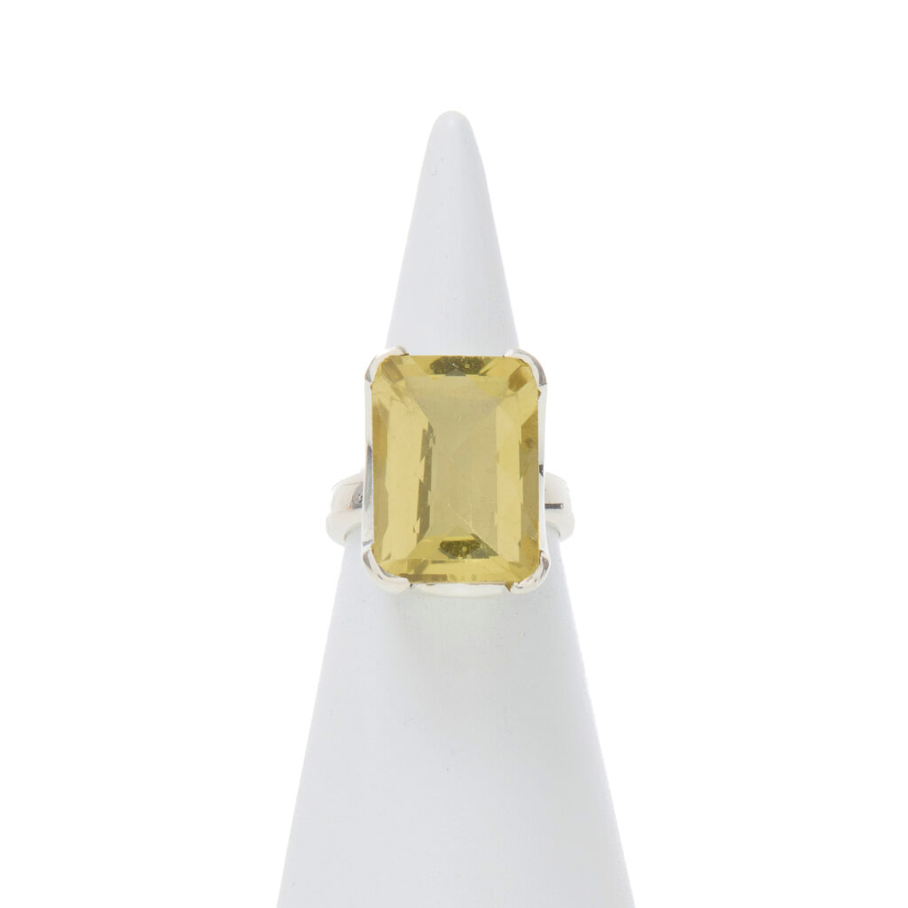 Bague en argent avec Citrine Lemon