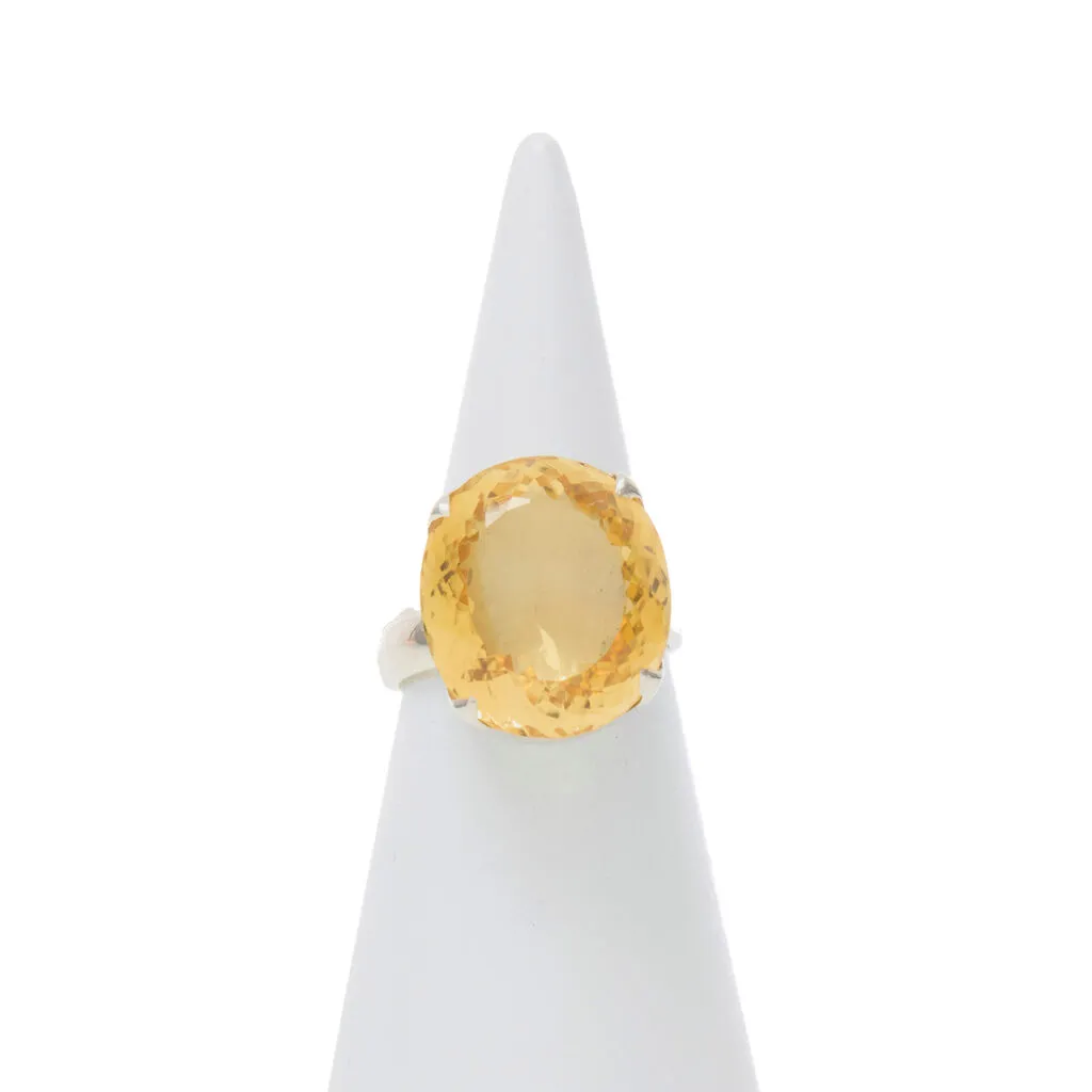 Anello in Argento con Citrino sfaccettato