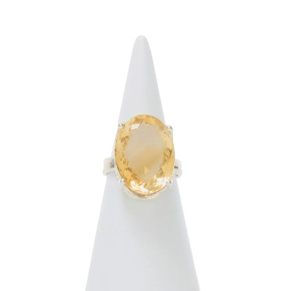 Anello in Argento con Quarzo Citrino