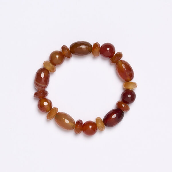 Bracciale elastico in Corniola