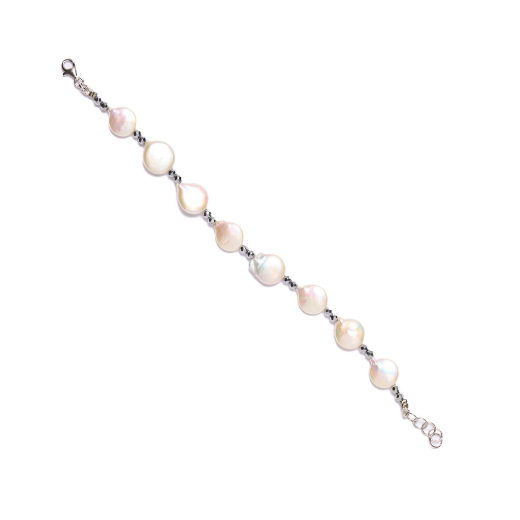 Bracciale infilato in Perle ed Ematite