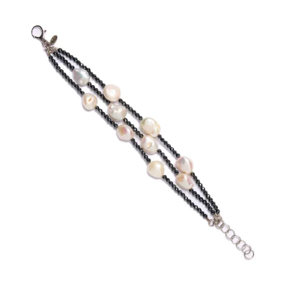 Bracciale infilato in Perle ed Ematite