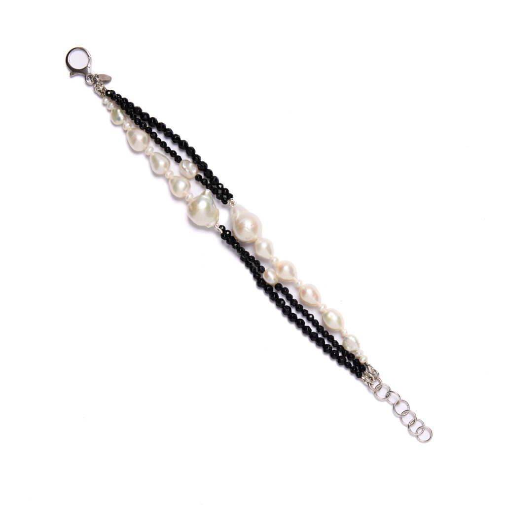 Bracciale e tre fili in Agata Nera e Perle