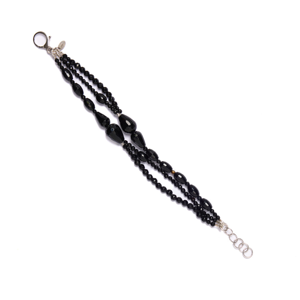 Bracciale e tre fili in Agata Nera