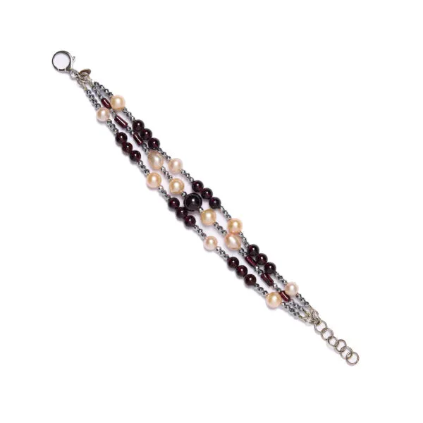 Bracciale infilato in Granato e Perle