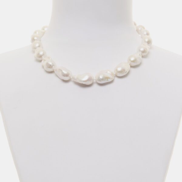 Collana corta in Perle barocche