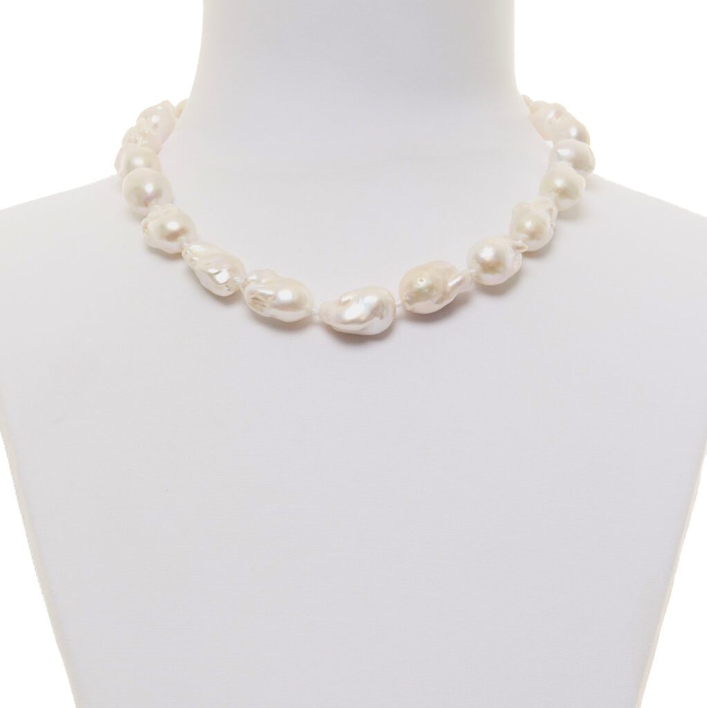 Collana corta in Perle barocche