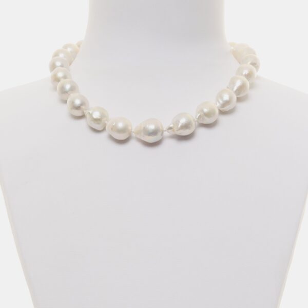 Collana corta in Perle barocche