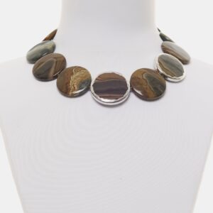 Collana corta in diaspro Landscape ed Agata Salvia, con Scontornato