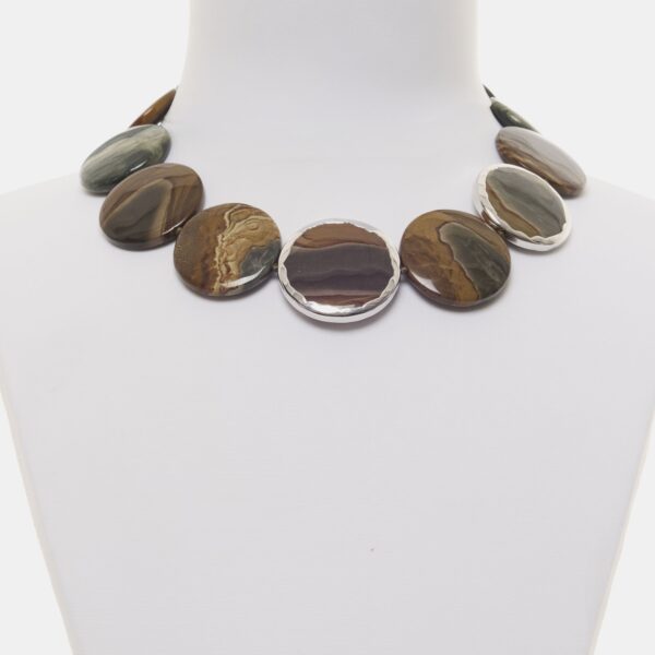 Collana corta in diaspro Landscape ed Agata Salvia, con Scontornato