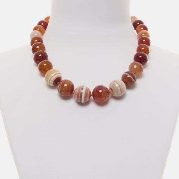 Collana in Agata e Corniola a Sfera