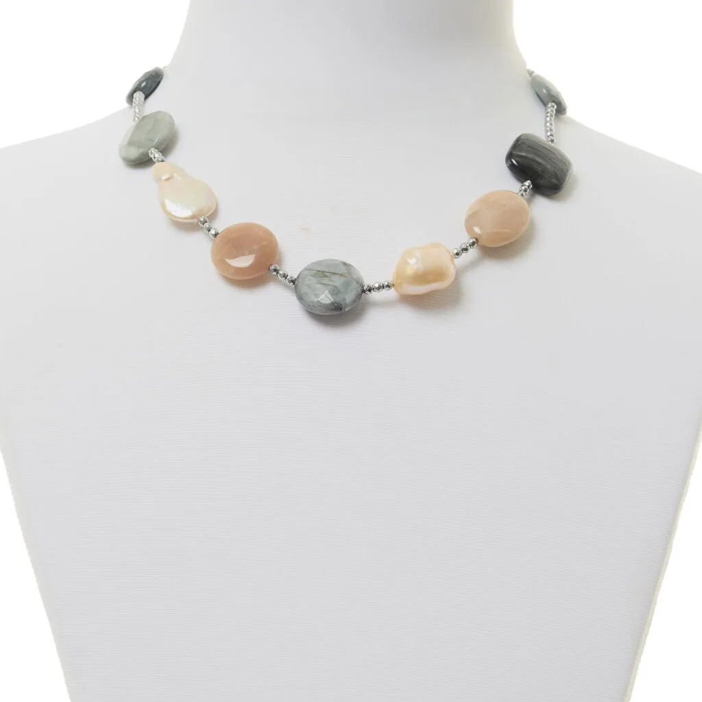 Collana in Perle, Occhio di Gatto e Pietra di luna