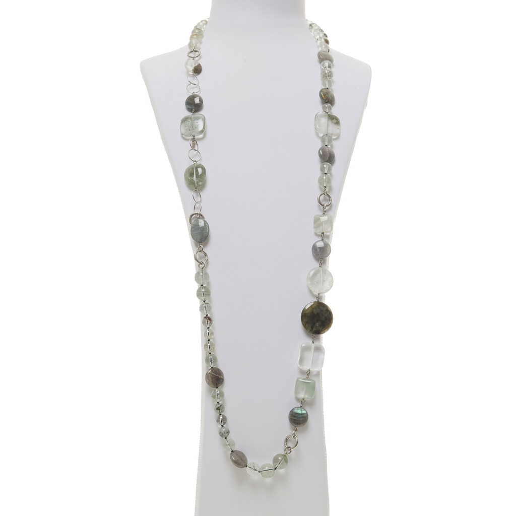Collana lunga in Labradorite e Lodolite