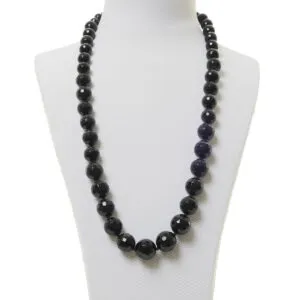 Collana in Agata Nera con chiusura in Argento