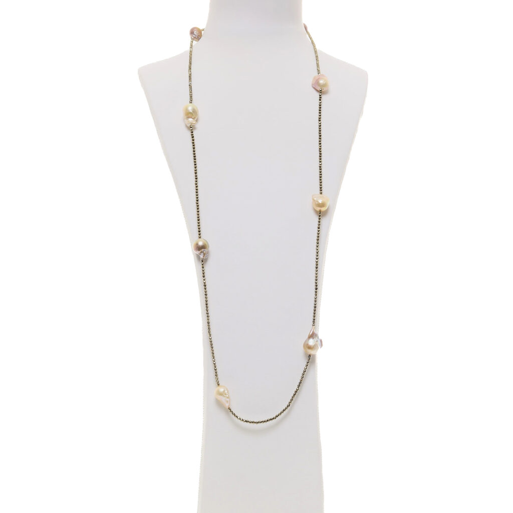 Collana lunga in Perle Barocche ed Ematite