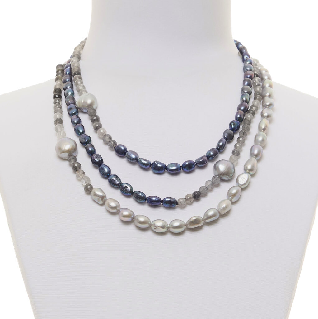 Collana a tre fili in Perle e Quarzo Grigio