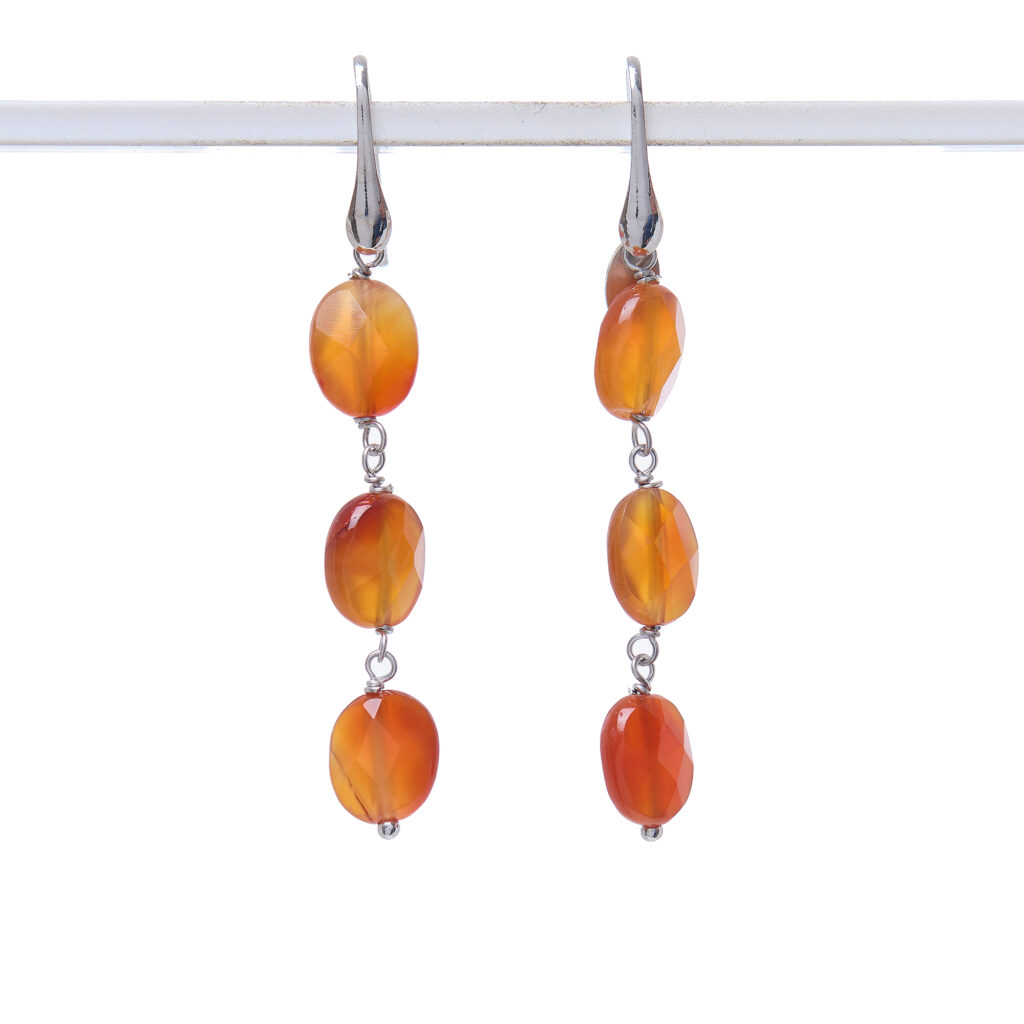 Orecchini in Corniola ed argento