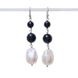 Orecchini in Perle ed Agata Nera