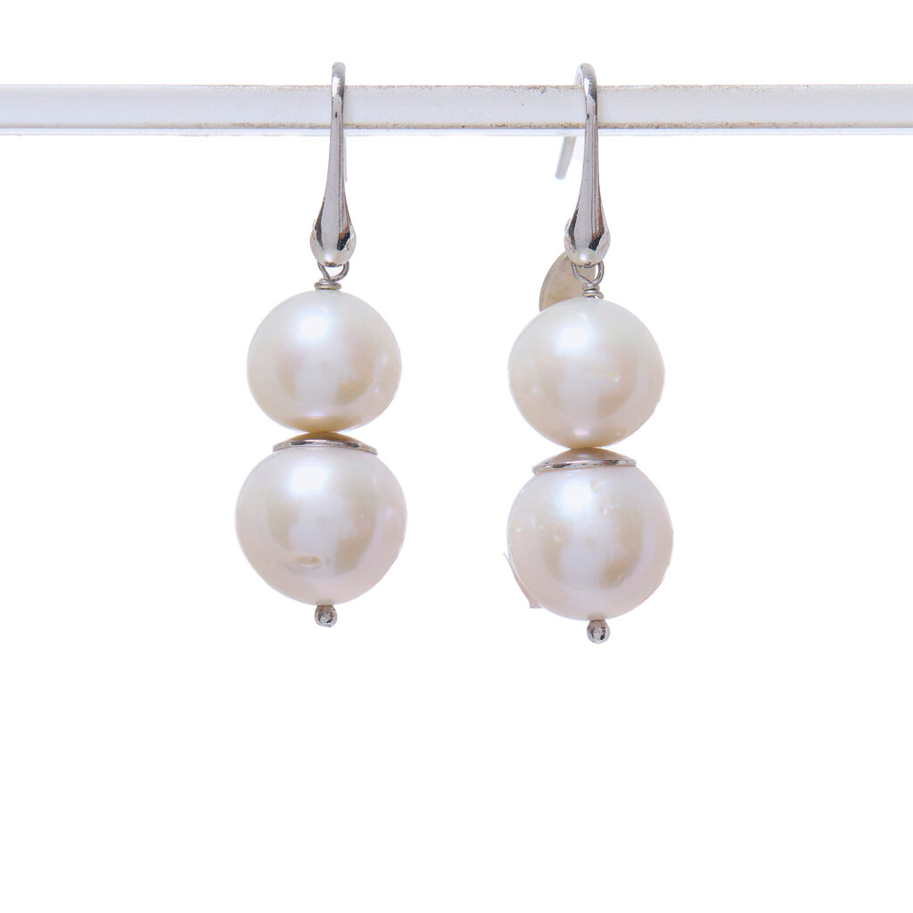 Orecchini in Perle ed elementi in Argento