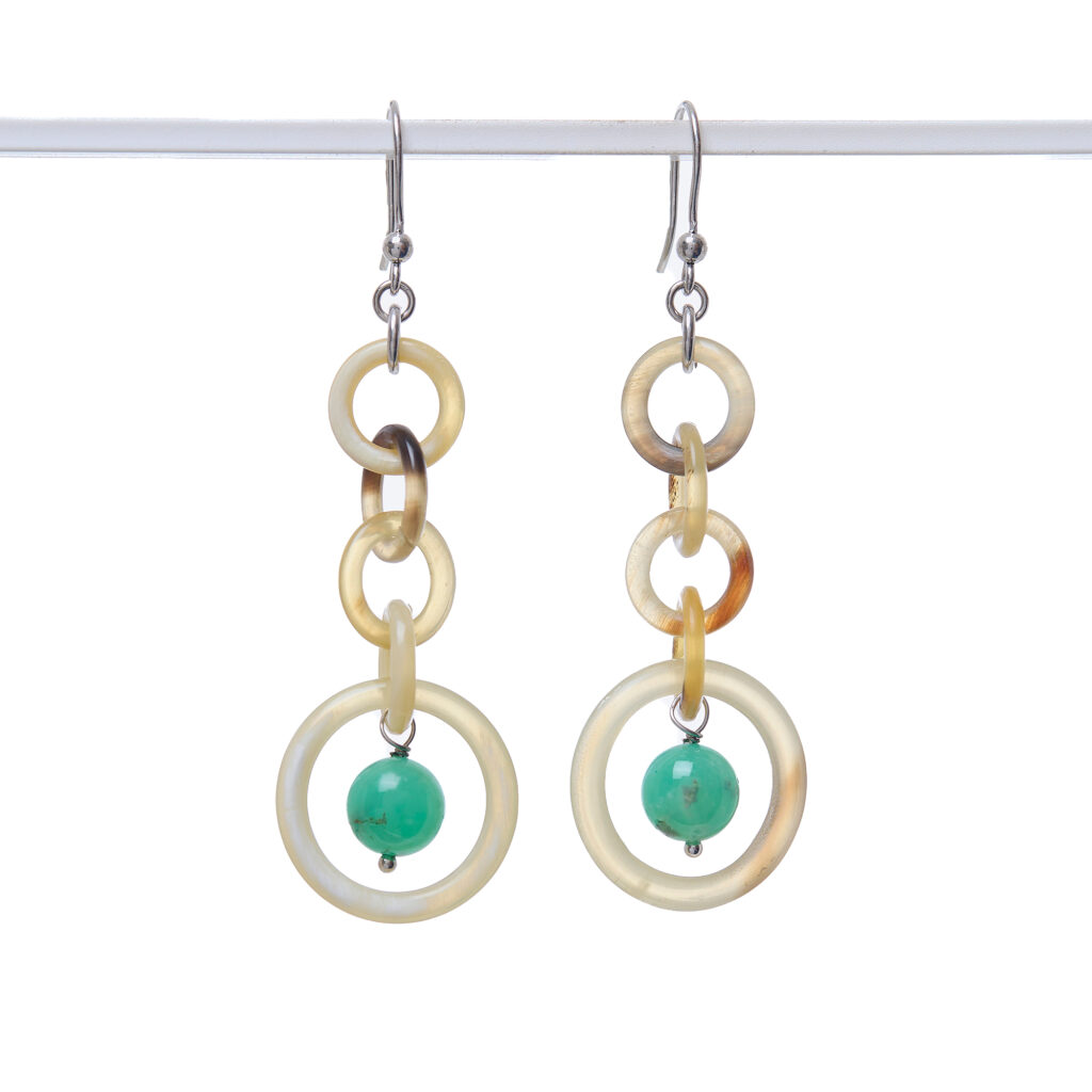 Orecchini in Crisoprasio e Corno