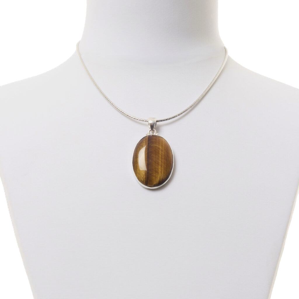 Ciondolo in Occhio di Tigre con Argento