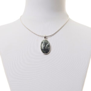 Ciondolo in Serafinite ed Argento