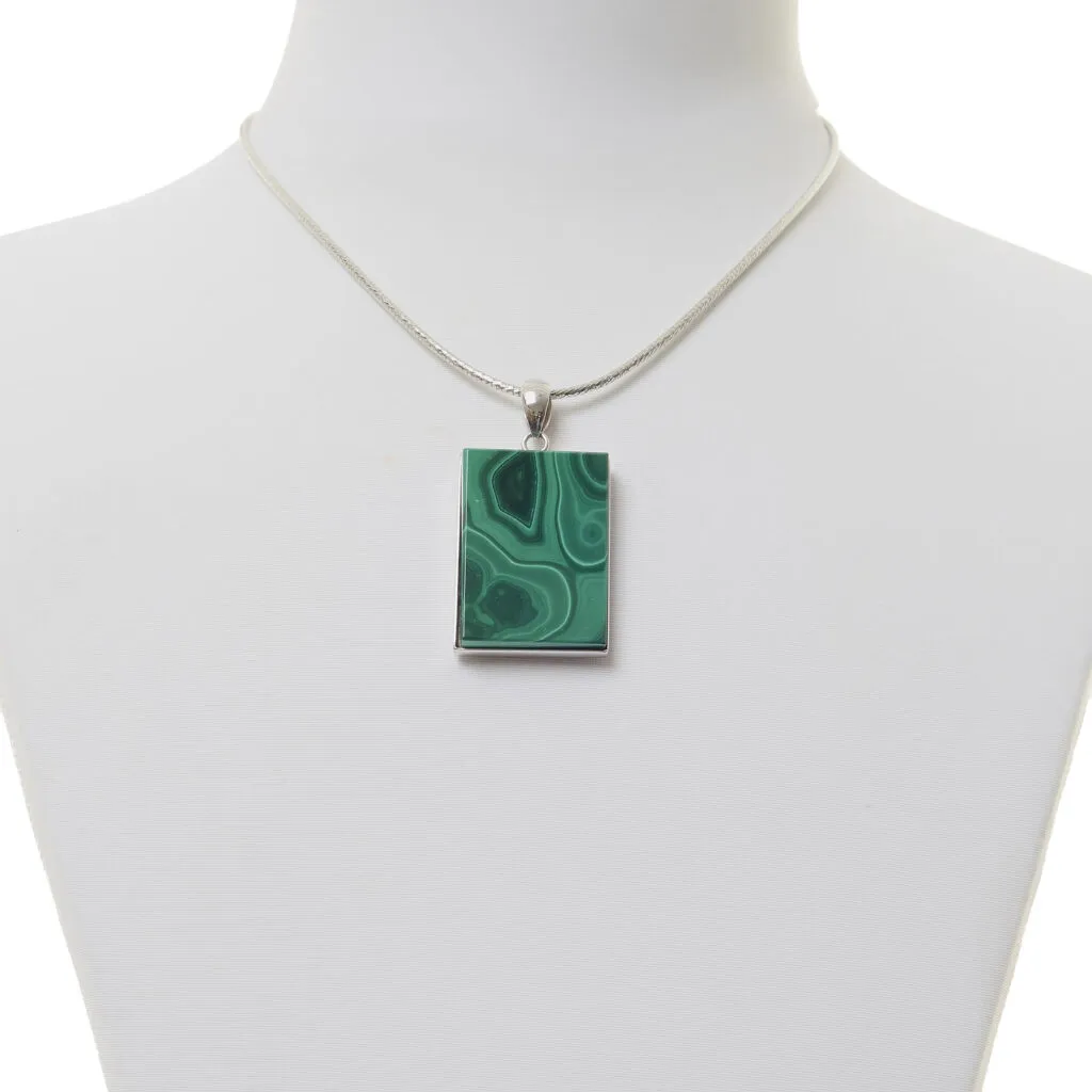 Malachiet hanger met zilver