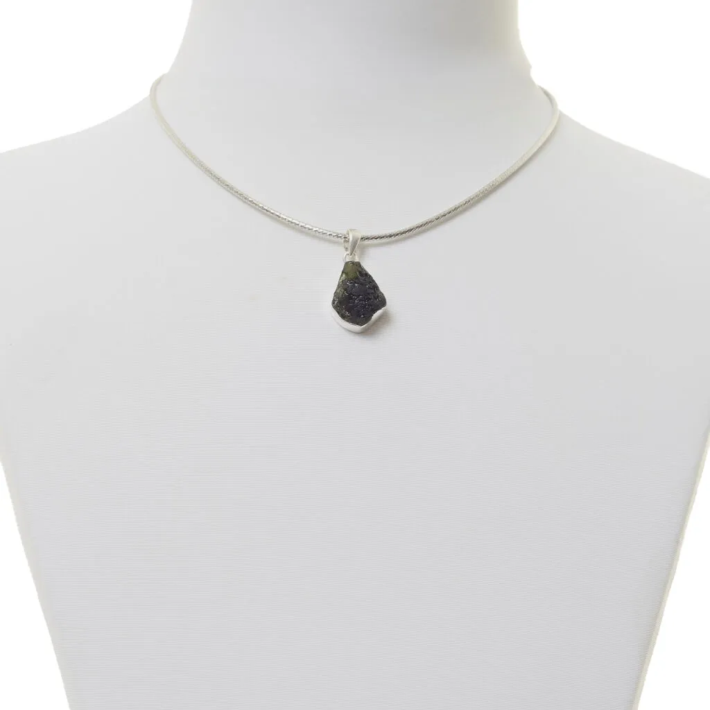 Ciondolo in Moldavite con Argento