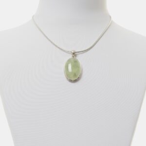 Ciondolo in Prehnite con Argento
