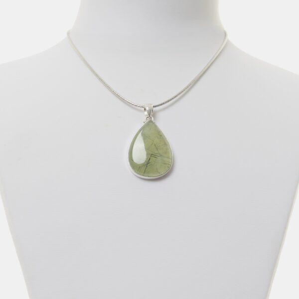 Ciondolo in Prehnite con Argento