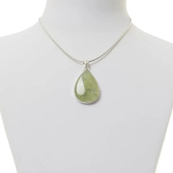 Ciondolo in Prehnite con Argento