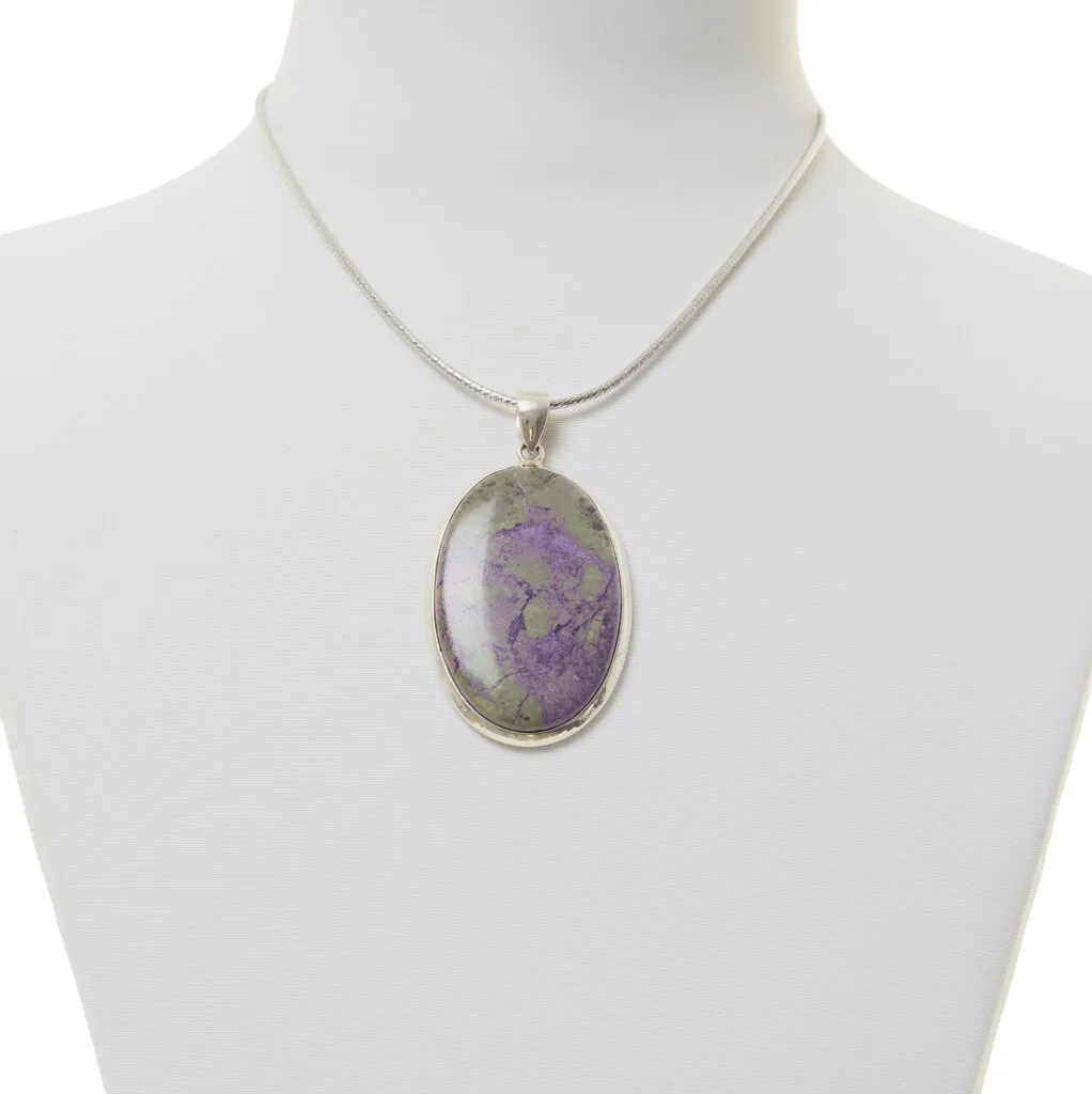 Andalusiet hanger met zilver