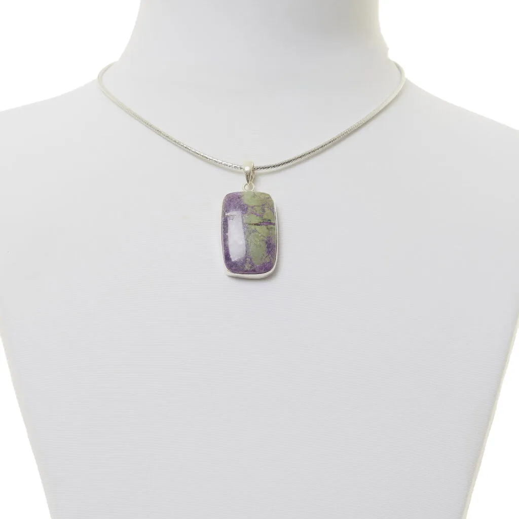 Andalusiet hanger met zilver