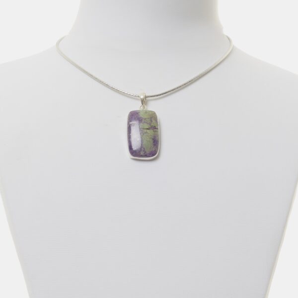 Ciondolo in Andalusite con Argento