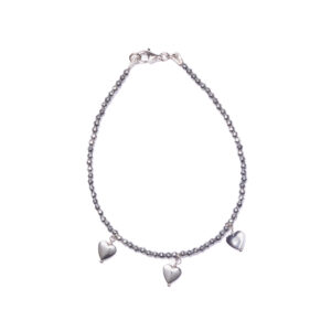 Bracciale in Ematite Rodiata con elementi Charms a Cuore