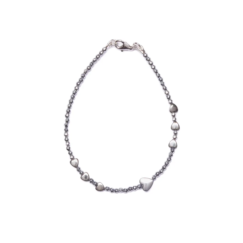 Bracciale in Ematite Rodiata con elementi a Cuore